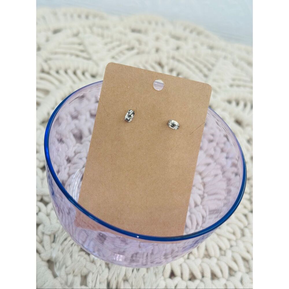 90’s Kids Throwback Orange Gummy Bear Stud Earrings - Picture 2 of 2